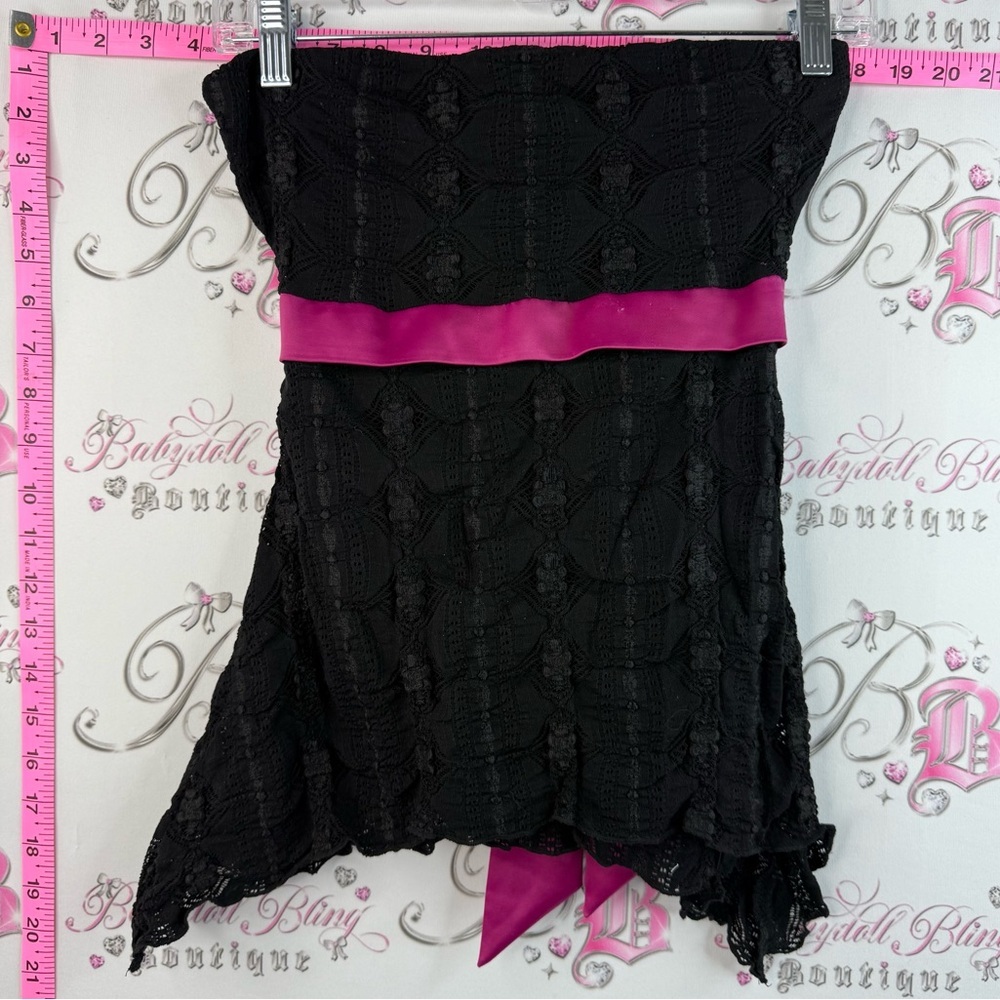 Charlotte Russe tube top ribbon Black Lace Strapless fairy hem Fuchsia Waistband